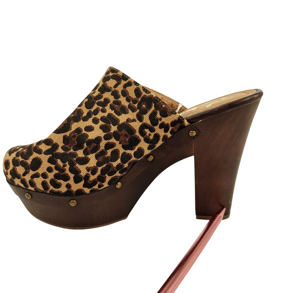 Reports Block Heeled Studded Theresa‎ Clogs Size 11 Animal Print Canvas Platform - Picture 9 of 10
